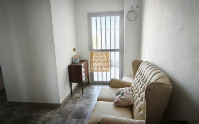 Casa de pueblo en Altea la Vella, en 2 plantas con varias terrazas.